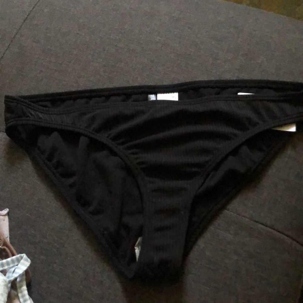 Women’s bikini bottom black